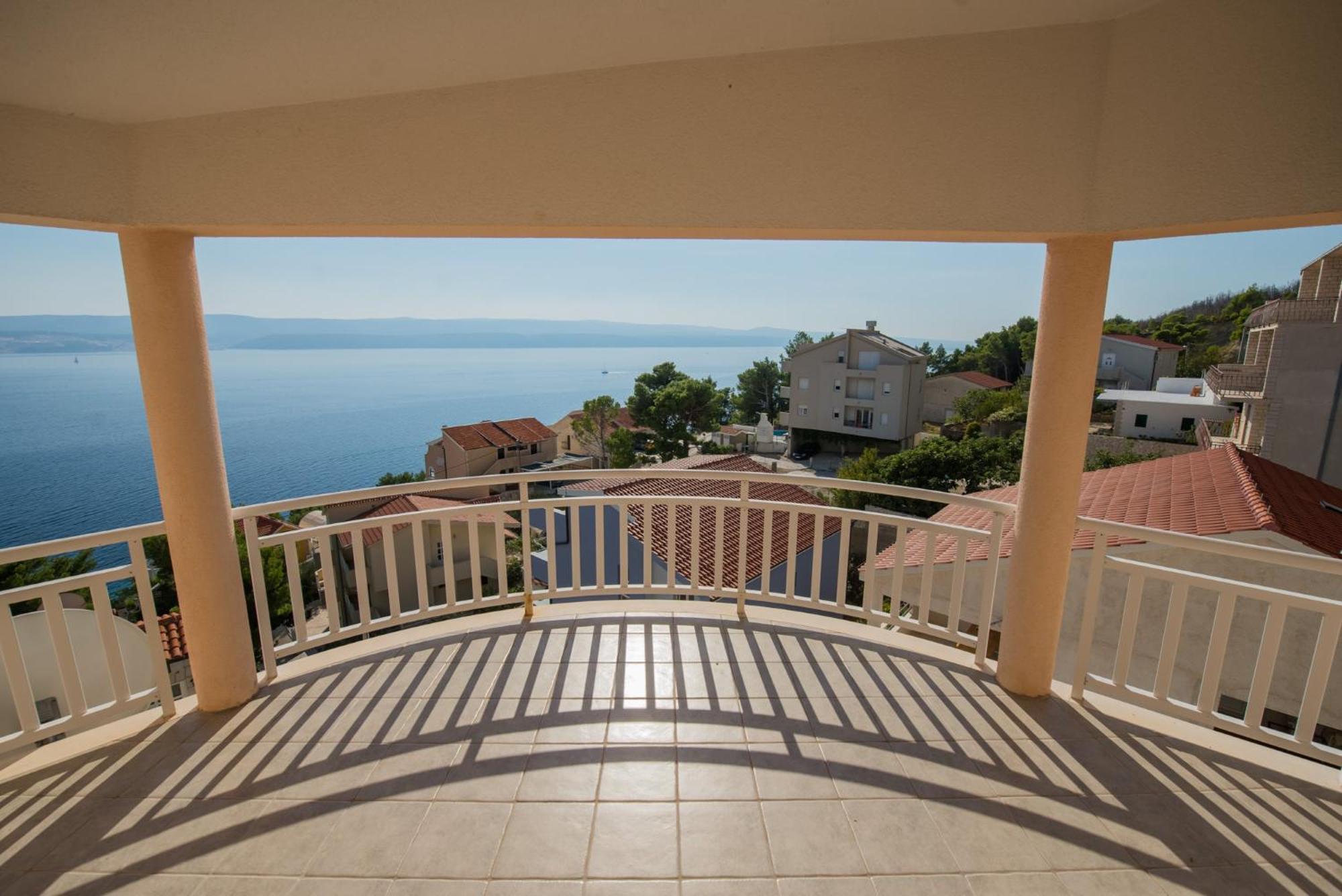 Bed And Breakfast Pero 3 Min Walk To The Beach Lokva Rogoznica Luaran gambar