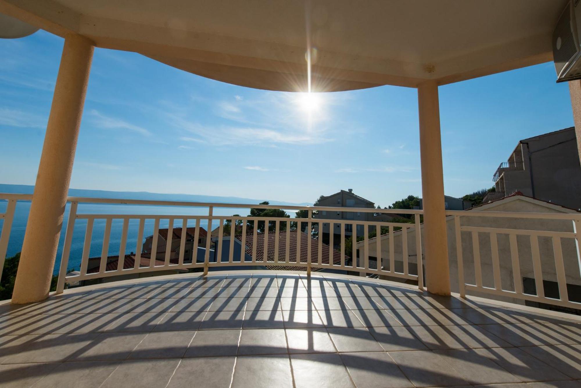 Bed And Breakfast Pero 3 Min Walk To The Beach Lokva Rogoznica Luaran gambar